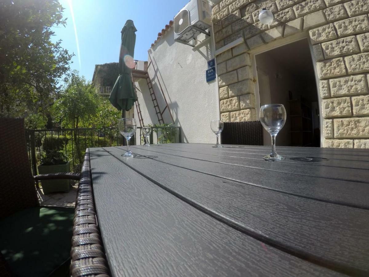 Apartman Kalajzic Omiš Eksteriør billede